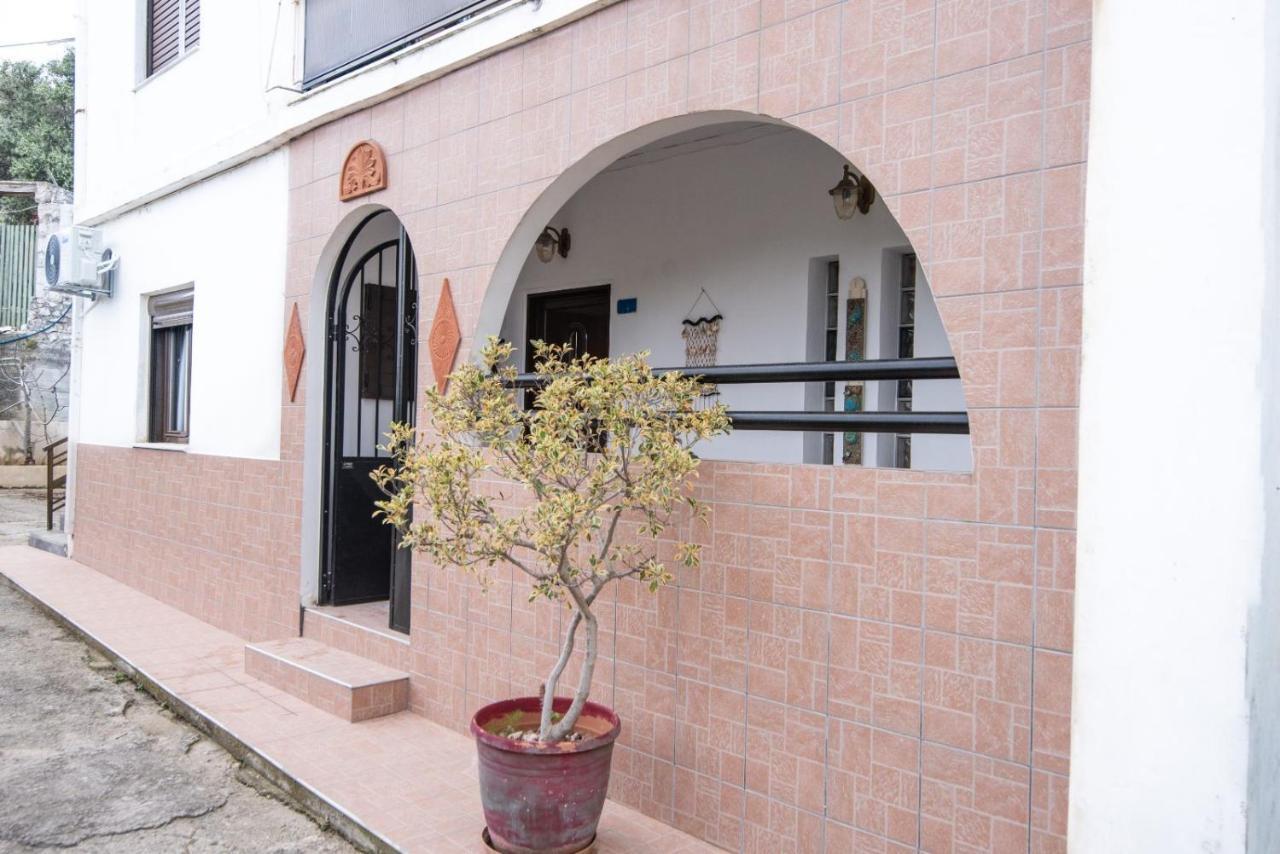 Just Near The Beach! Vintage Big Lovely House 卡莱维斯 外观 照片